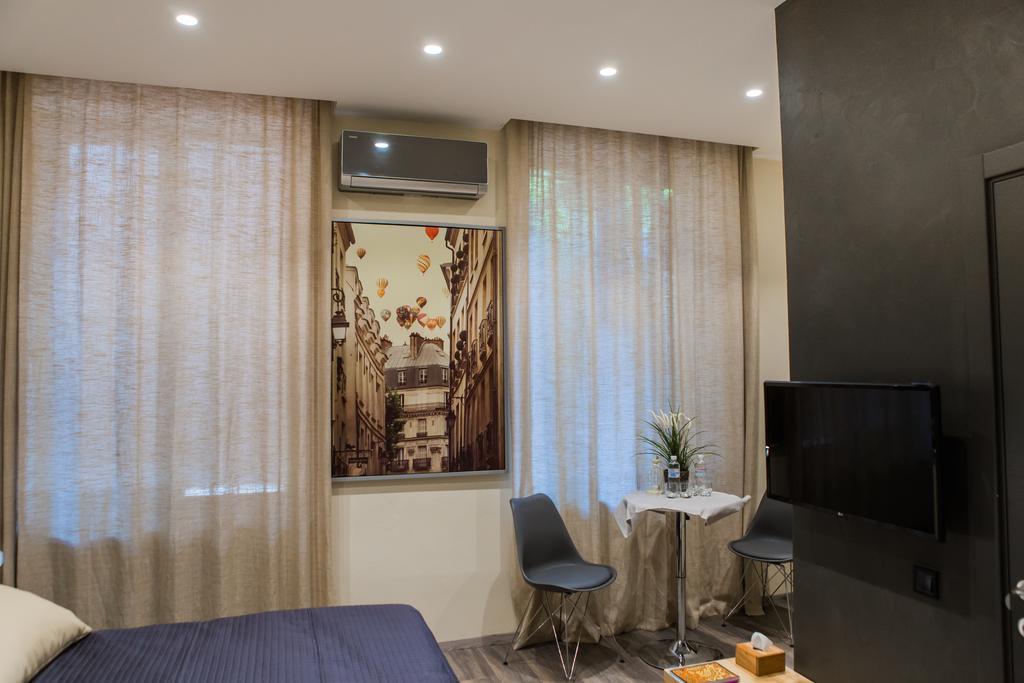 Malon apartments Odessa Extérieur photo