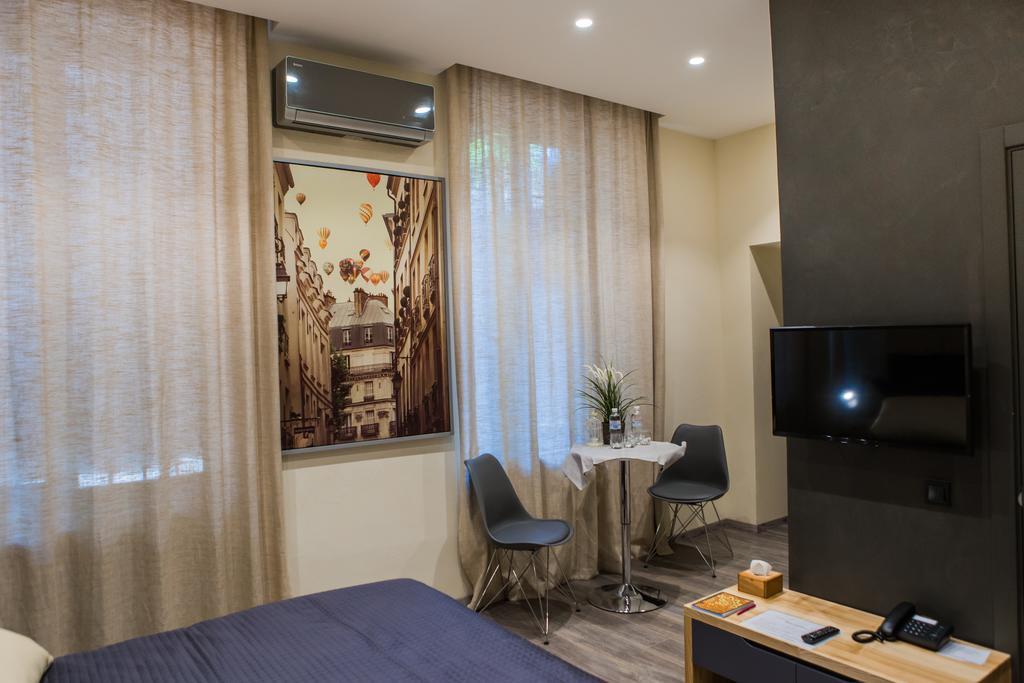 Malon apartments Odessa Extérieur photo